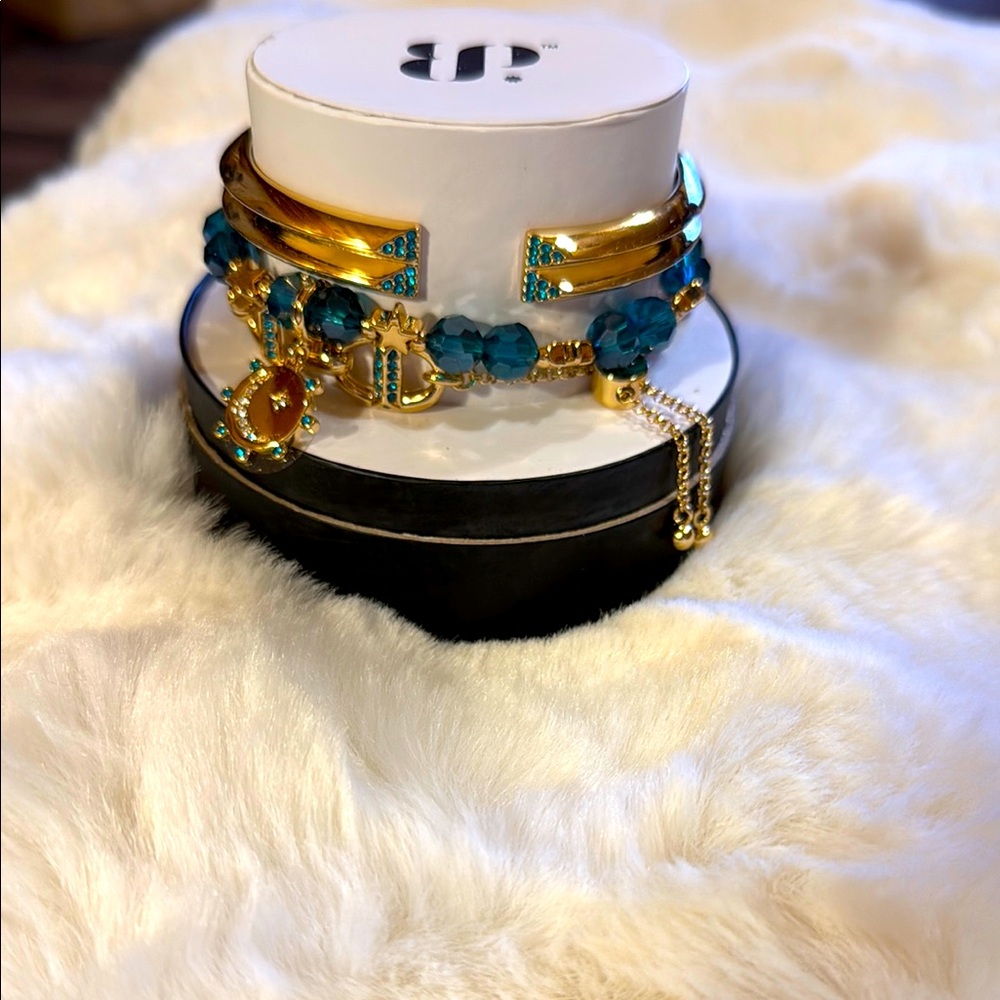 Elegant Gold and Teal Bracelet Set
